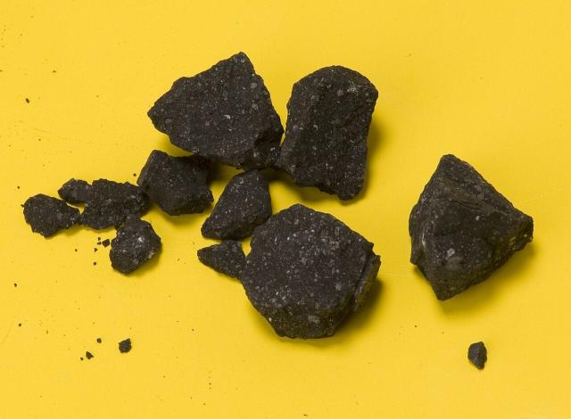 Fragments of a broken 4 gram piece from the Sutter's Mill Meteorite.

Peter Jenniskens (SETI Institute) and Eric James (NASA Ames), Public domain, via Wikimedia Commons.