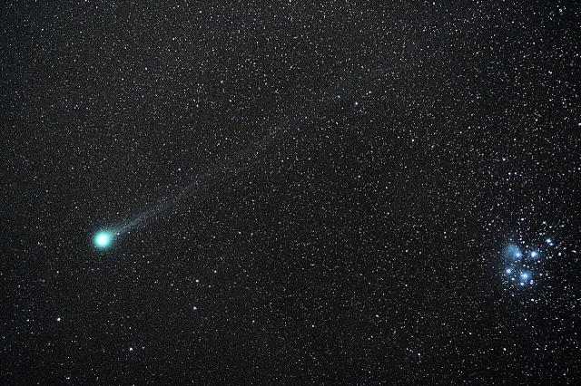 Comet C/2014 Q2 (Lovejoy) near Messier 45, the Pleiades; January 2015.

theilr, CC BY-SA 2.0, via Flickr