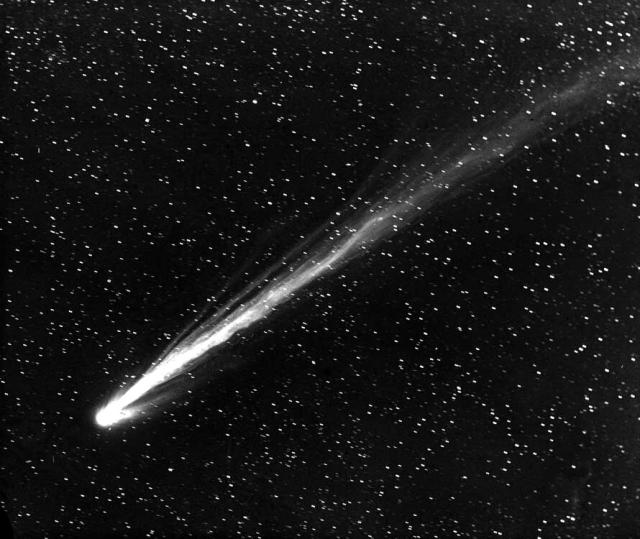 Comet Morehouse on September 30, 1908.

Edward Emerson Barnard, Public domain, via Wikimedia Commons.