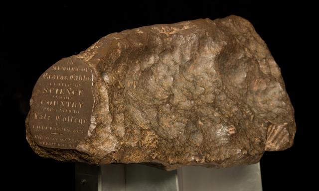 The Red River Iron Meteorite found 1808 in Texas, USA.

Courtesy of the Peabody Museum of Natural History; Open Access, publicdomain/zero/1.0; Mineralogy and Meteoritics, Yale University; https://collections.peabody.yale.edu/search/Record/YPM-MIN-100387