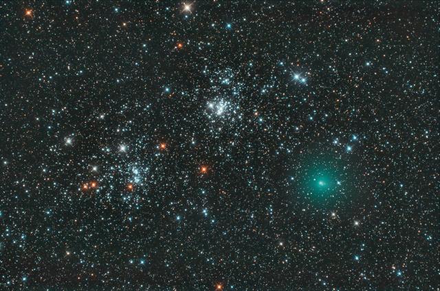 Comet Hartley2/103P passes the Double Cluster taken October 8, 2010.

Fred Locklear CC BY-NC-SA 2.0 via Flickr