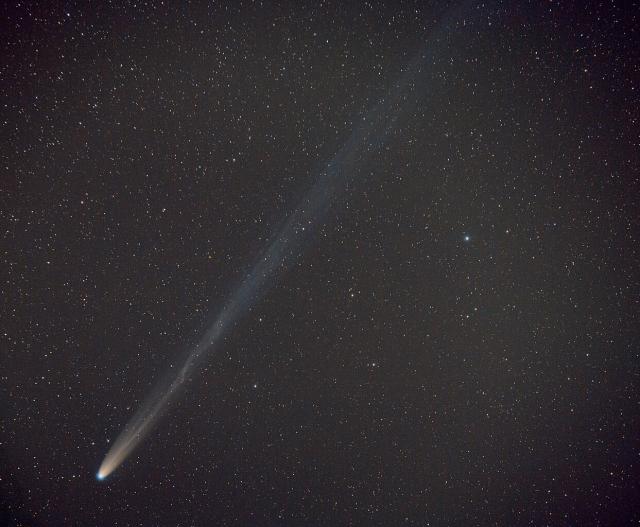 "Comet C/2021 A1 (Leonard), most probably on December 28, 2021."

cafuego, CC BY-SA 2.0, via Wikimedia Commons.