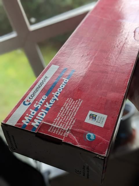 Box for a Commodore MK-10 MIDI keyboard.