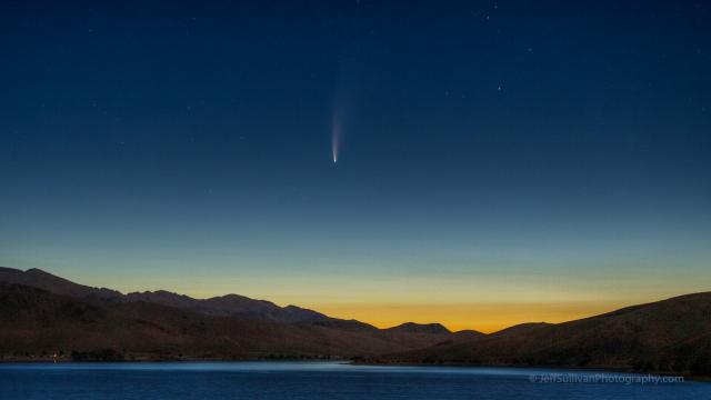 "Comet NEOWISE Over Numbers Fire Smoke Before Dawn."

Jeff Sullivan, CC BY-ND 2.0 via Flickr: https://flic.kr/p/2jjFJ1S