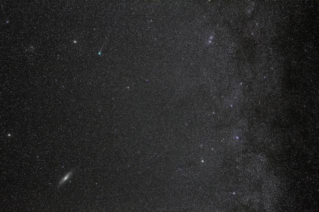 "C/2014 Q2, H+Chi, Cassiopeia, M31."

Jannis, CC BY-SA 2.0 via Flickr: https://flic.kr/p/r646PA