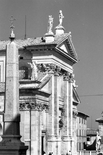 The other obelisk from Sais, Urbino (1969).

Paolo Monti, CC BY-SA 4.0, via Wikimedia Commons. Color edits.