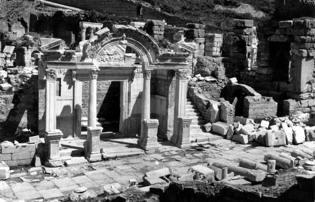 Temple of Hadrian on Curetes Street, Ephesus/Selçuk, Turkey (1962).

Paolo Monti, CC BY-SA 4.0, via Wikimedia Commons. Color edits.
