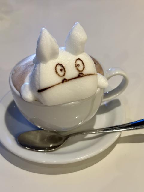 3D latte art of the Pokémon Munchlax.