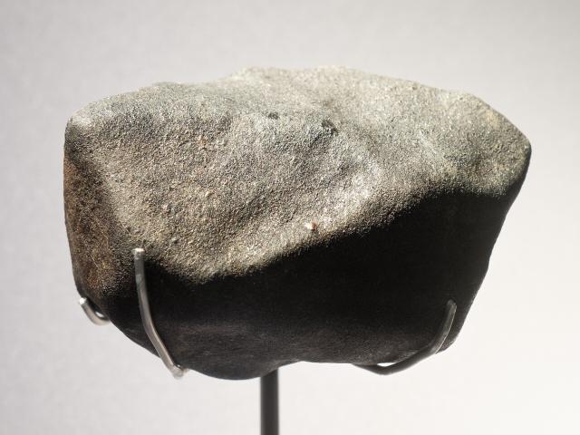 "Main mass from the Saint-Pierre-le-Viger meteorite found in Fontaine-le-Dun by Steve Arnold, originating from the 2023 CX1 asteroid, fallen on February 13, 2023."

Marie-Lan Taÿ Pamart, CC BY 4.0, via Wikimedia Commons.