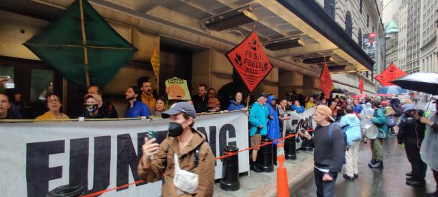 Hundreds & hundreds of people shutting down the Federal Reserve of New York City