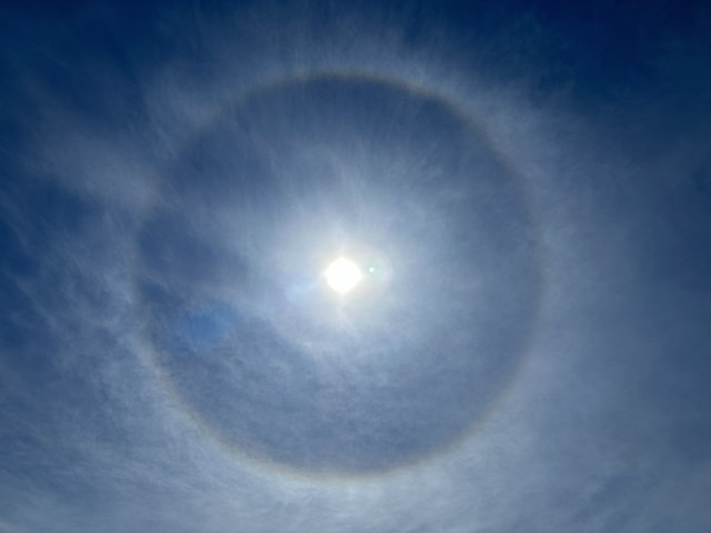 Sun halo