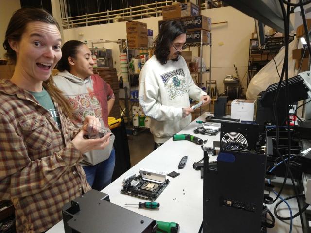 Support team building Thelios