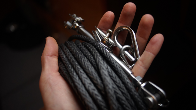 Dyneema rope, turnbuckle and thimbles.