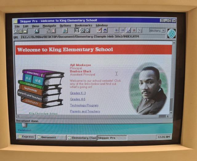 Demo web site "King Elementary School" opened in Skipper Pro web browser in Geos. 