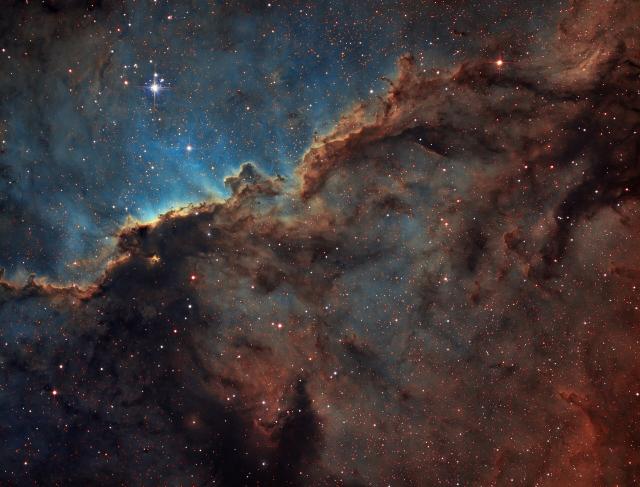 "NGC 6188 Los Dragones de Ara."

Cappellettiariel, CC BY-SA 4.0, via Wikimedia Commons.