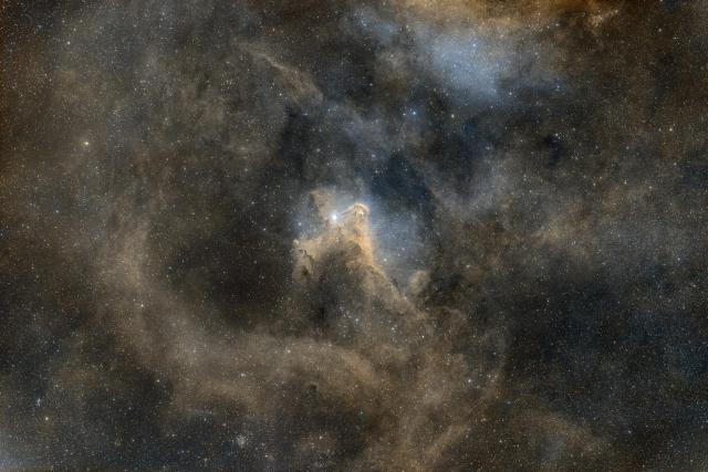 "The Devil's Tower (RCW 85)."

Ma Ma Creek Astro, CC BY 2.0 via Flickr: https://flic.kr/p/2p51AXh