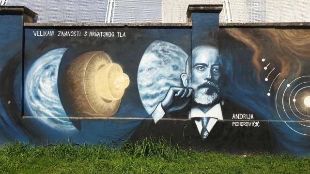 A mural of the Croatian scientist Andrija Mohorovičić next to the central market in the city of Osijek, along with a depiction of the layering within the Earth.