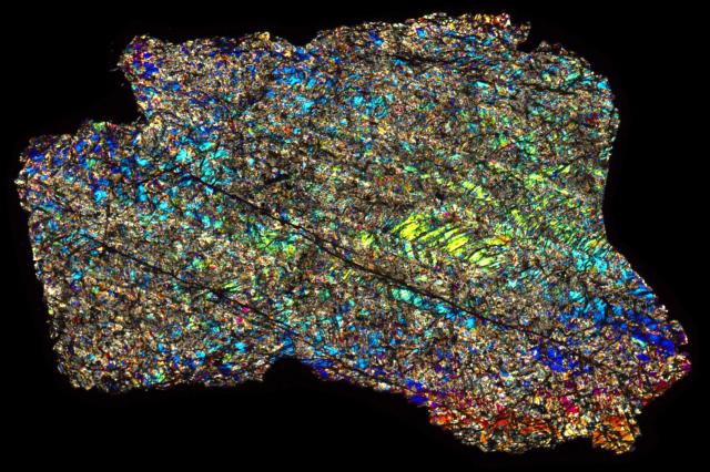 Tatahouine Meteorite Thin Section - XPL HDR Pathscan Enabler.
