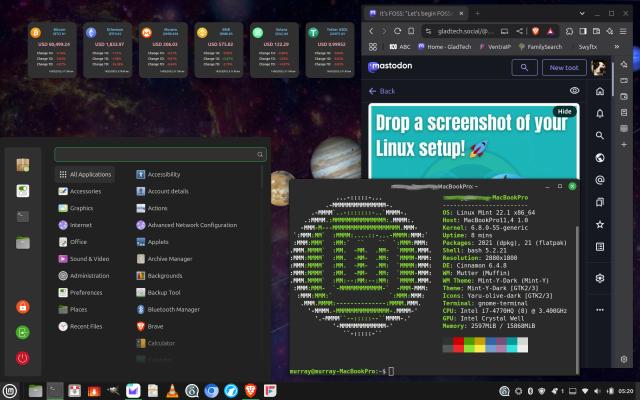 Screenshot of Linux Mint on MacBook Pro from @avoca