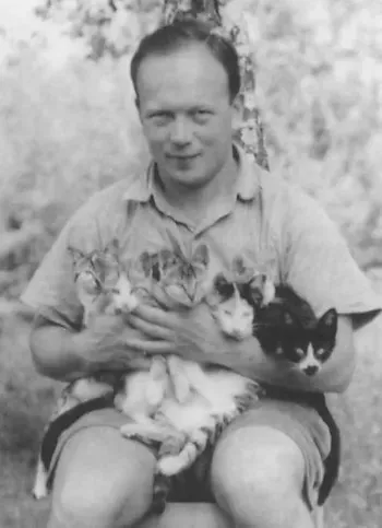 Eugene with kittens