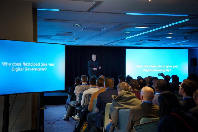 Photo from Nextcloud Enterprise Day Paris 2025: Frank Karlitschek giving a presentation