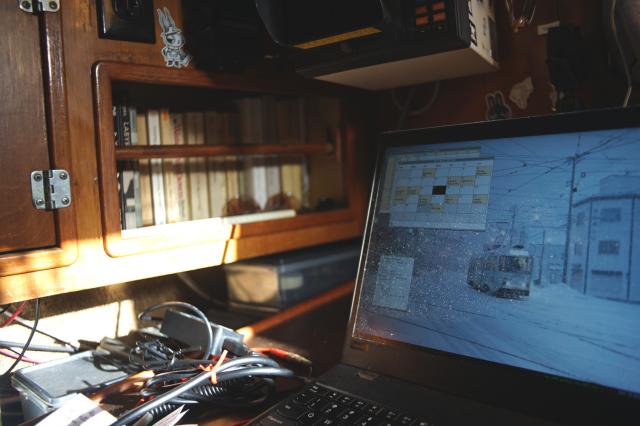 The sun finally poke its nose out this morning and lit my screen sideways, revealing how dusty it is.