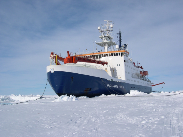 The icebreaker Polarstern| Image Jacqueline Stefels
