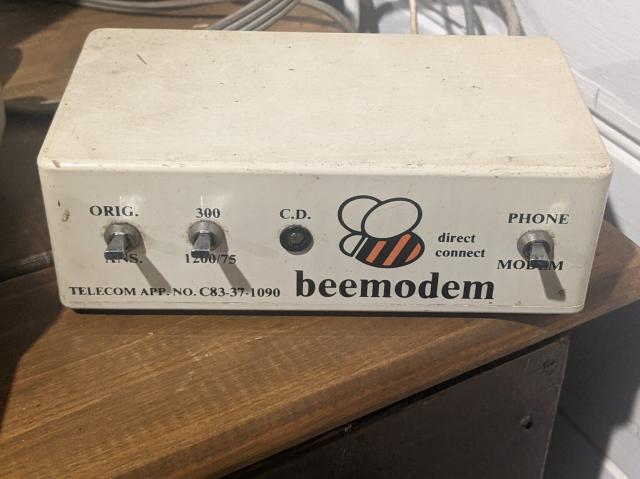 Close up of the "beemodem"