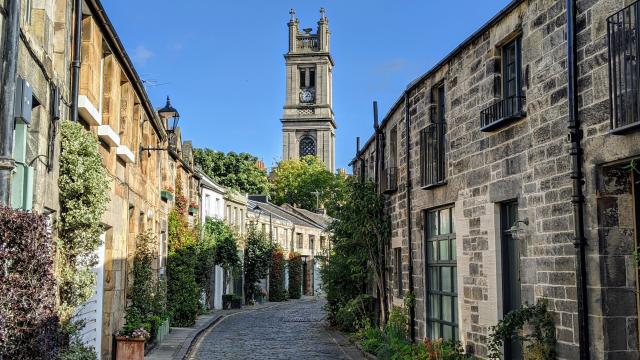Circus Lane and Ashton Hall