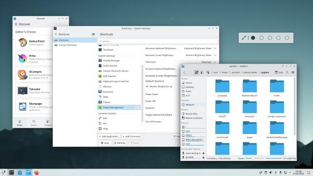 KDE Plasma 5.27 showing some open windows